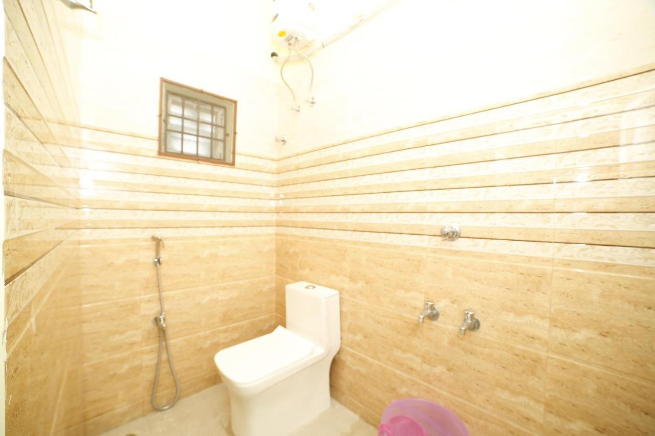 ホテル Akash Residency Rāmeswaram エクステリア 写真